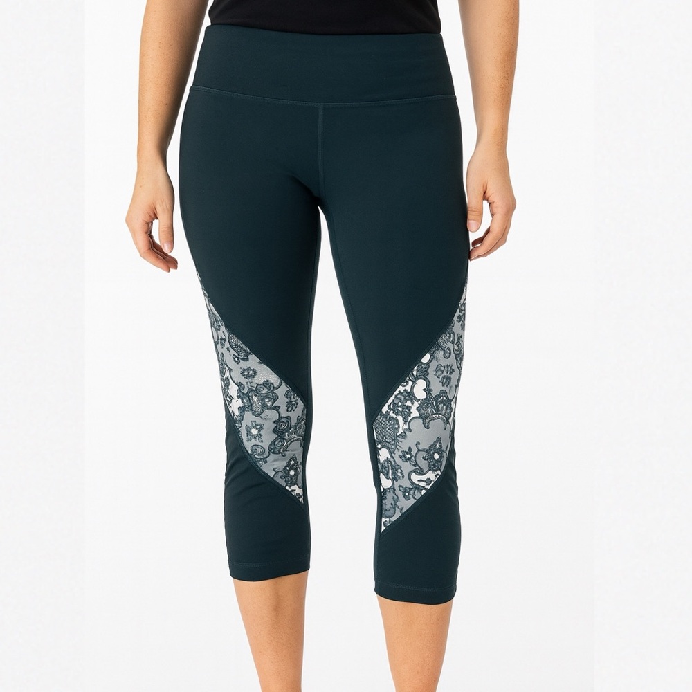 Fabletics Cropped Lace Detail Leggings